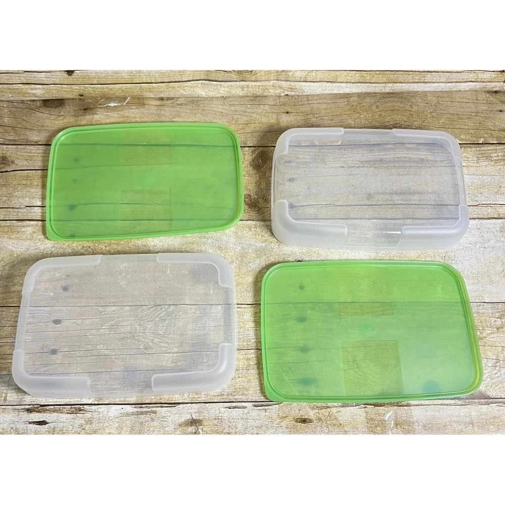 Tupperware Freezer Mates Shallow 2 Green Seals 2 1/4 c Snowflake 4165
